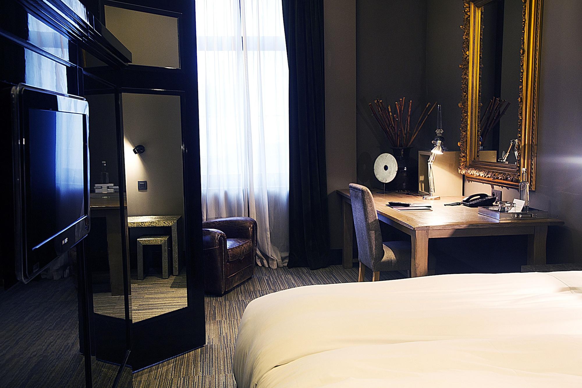 Hotel Les Nuits Antwerpen Ngoại thất bức ảnh