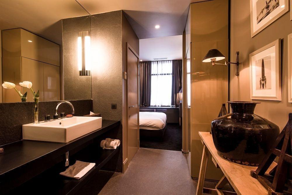 Hotel Les Nuits Antwerpen Ngoại thất bức ảnh