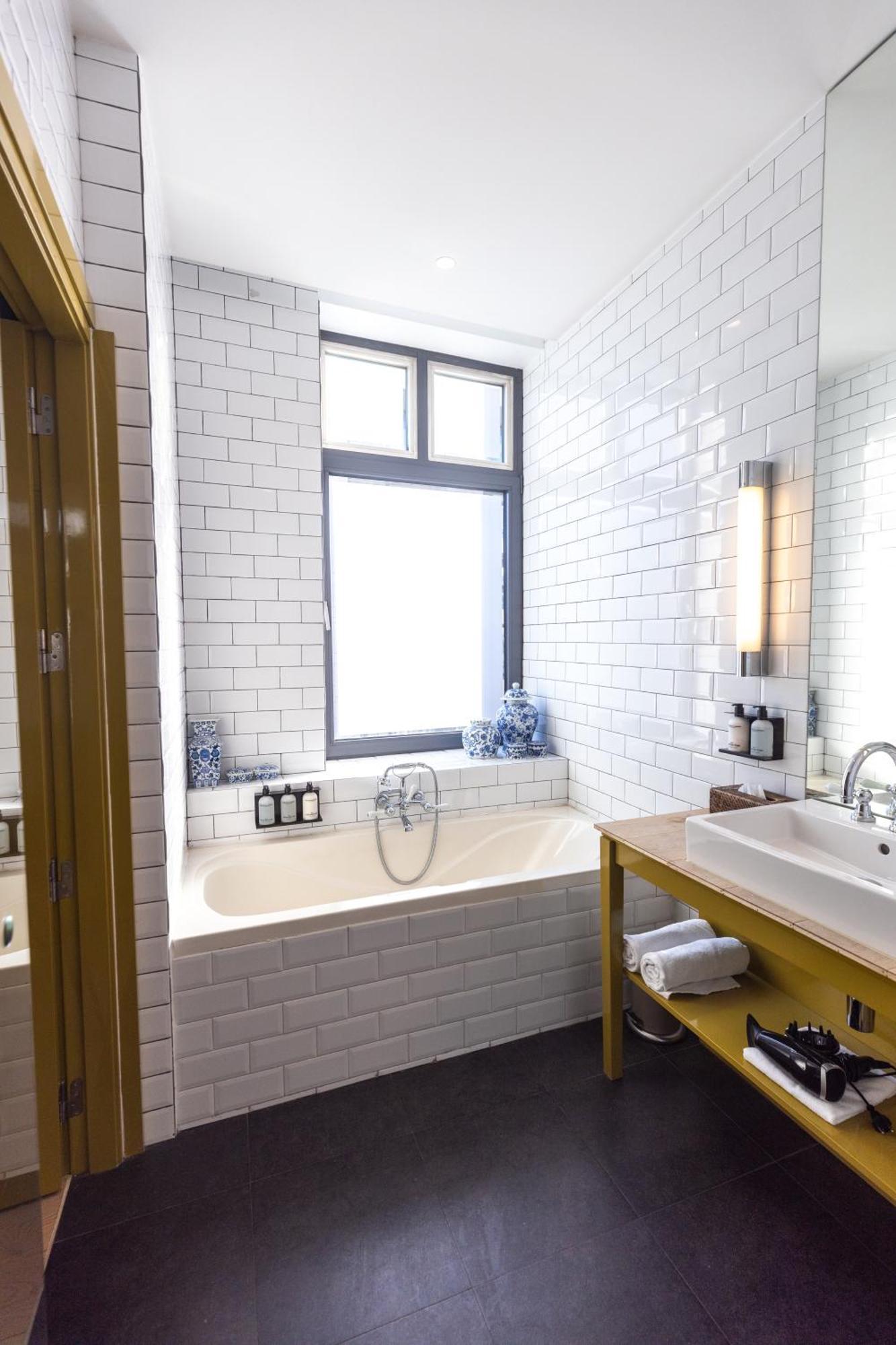 Hotel Les Nuits Antwerpen Ngoại thất bức ảnh